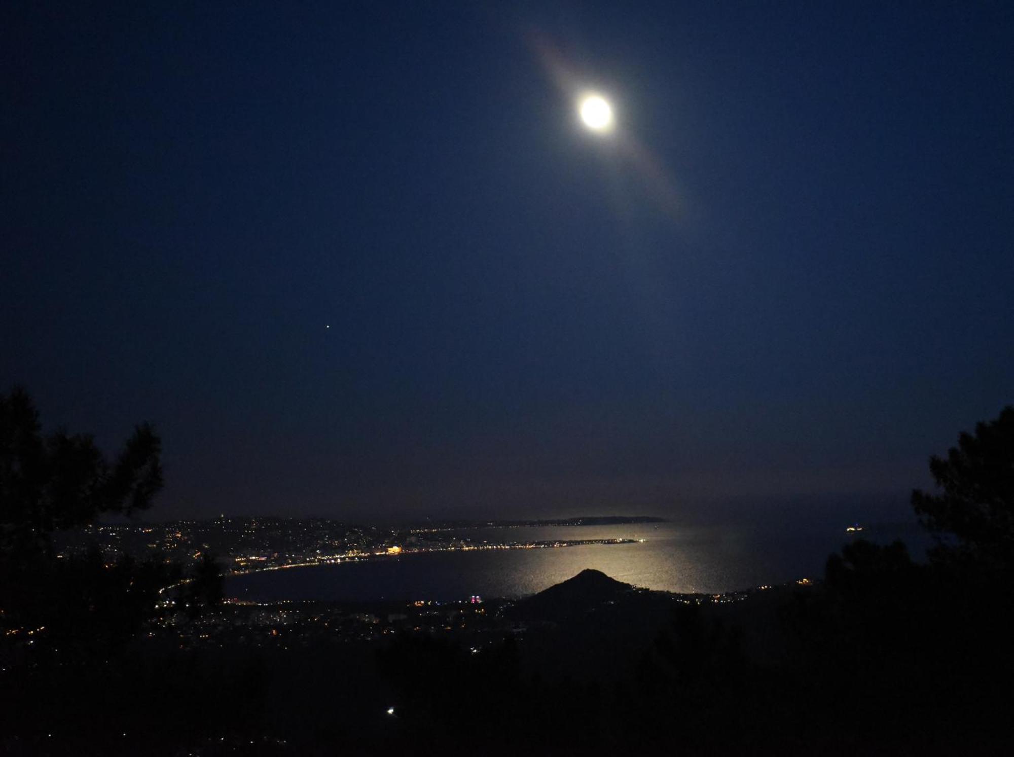 Villa Ormarine, Vue Exceptionnelle Sur La Baie De Cannes Et Le Mercantour Les Adrets-de-l'Esterel Εξωτερικό φωτογραφία